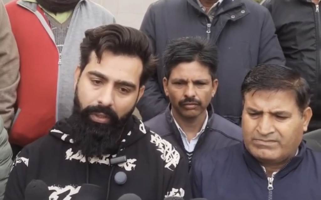 The Municipal Council took possession of the shops built on government land Rana Market